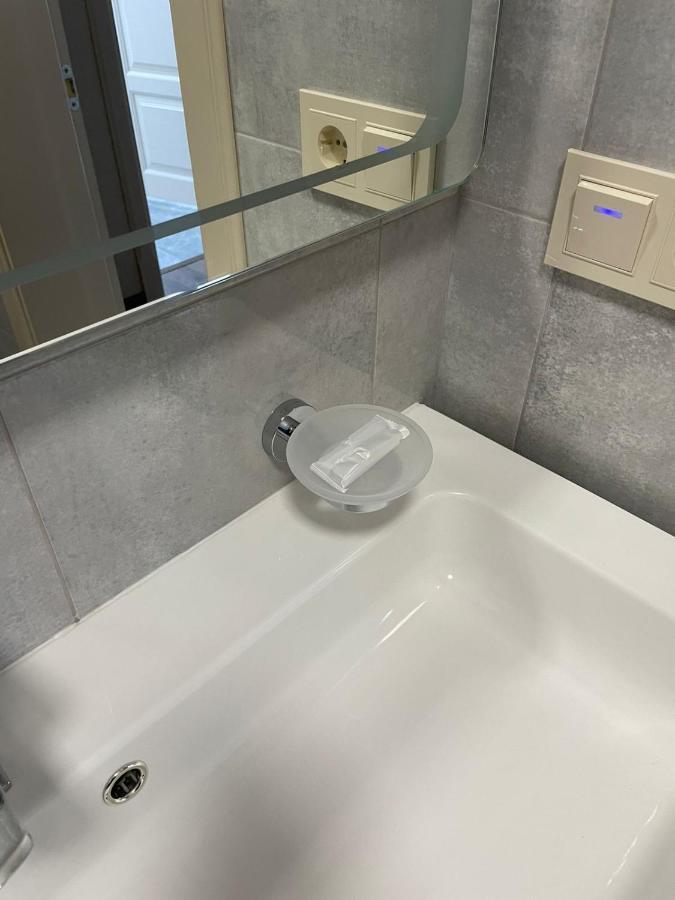 Dvir Litynskyi Hotel Ngoại thất bức ảnh